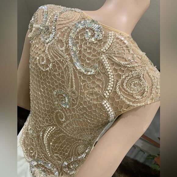 New Stunning Cap Sleeve Exquisite Beading Back Mermaid Gown/Evening Dress - Picture 11 of 17